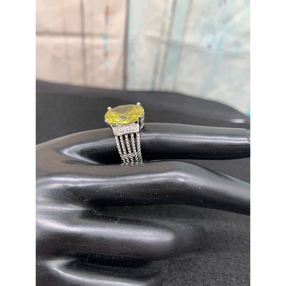 Yellow center stone Statement Ring,  9 Yellow Stone Ring   925 Stamp - Picture 4 of 8